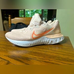 Shoes (Women’s)